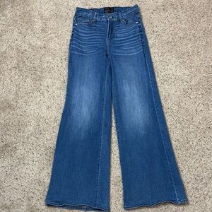White House Black Market Blue wide leg Jeans size 0